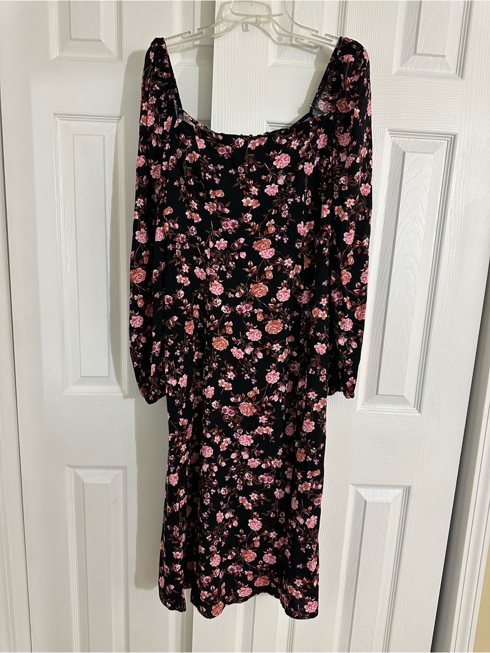 Black Floral Long Sleeve Midi Dress with Pink Roses
